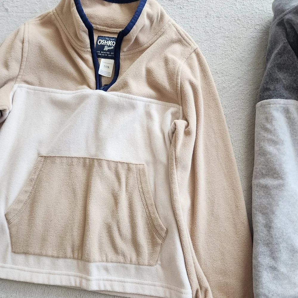 Oshkosh Size 7/8 Fleece Quarter‎ Zip Sweaters